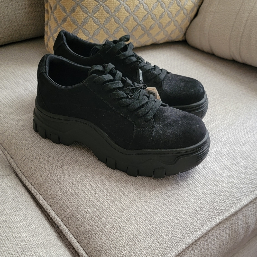 Zara chunky lace up shoes